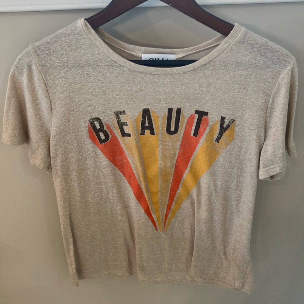 Chic Women's “Beauty” Beige Graphic Tee Gilli Brand
